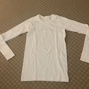 Lyly lemon long sleeve top
